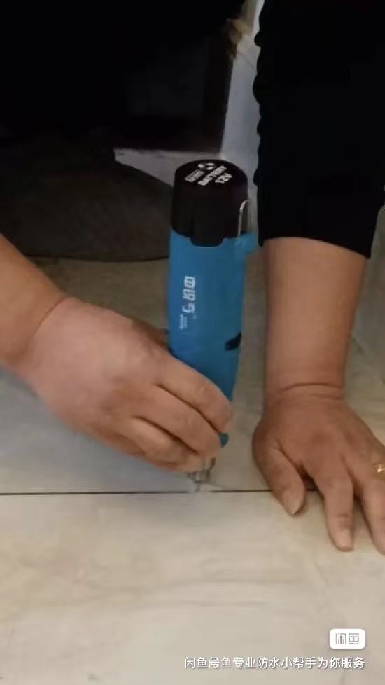 墙面瓷砖空鼓打钉补救方法(墙面瓷砖空鼓打钉补救方法视频) 墙面瓷砖空鼓打钉补救方法(墙面瓷砖空鼓打钉补救方法视频)